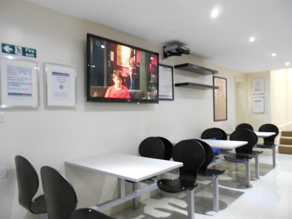 Accommodation London Exterior photo